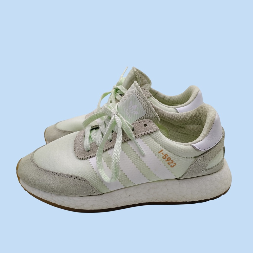 Adidas Iniki Runner Sneakers Womens Size 7 Ash Green Athletic Shoes I-5923